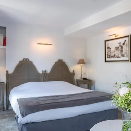 Hotel Logis - De La Mairie Embrun